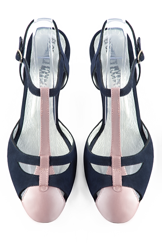 Dusty rose pink and navy blue women's open back T-strap shoes. Round toe. Medium slim heel. Top view - Florence KOOIJMAN
